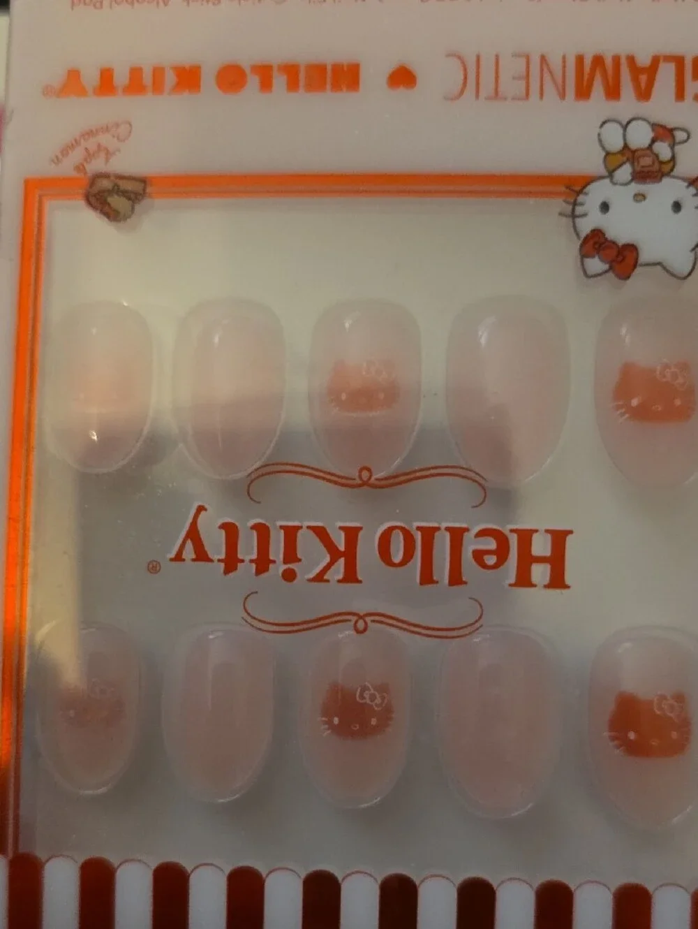 Hello Kitty Press-On Nail Set Fiery Red Set Bundle